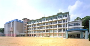 神戸市立池田小学校